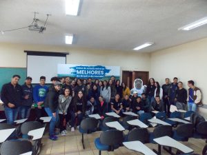 Visita de alunos da EE Geni Marques.